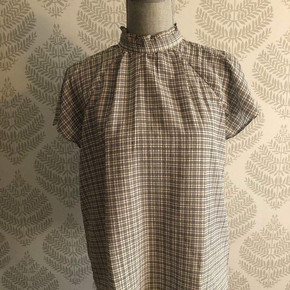 Ruffled top
